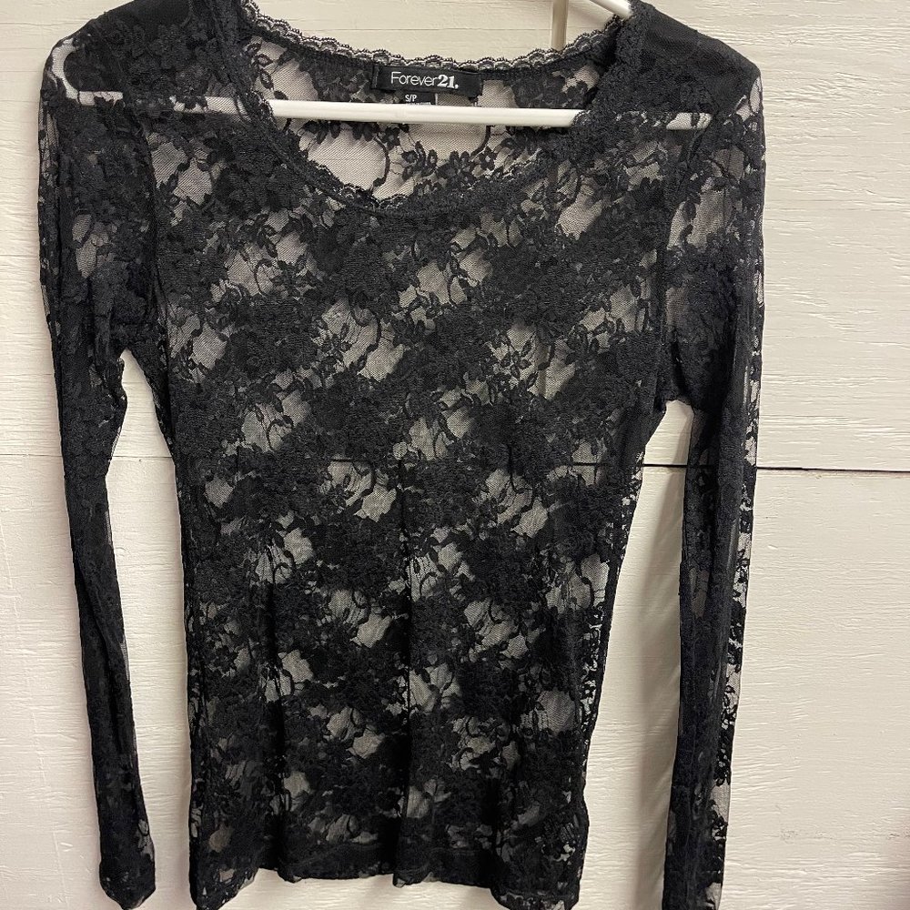 Forever21 Lace top